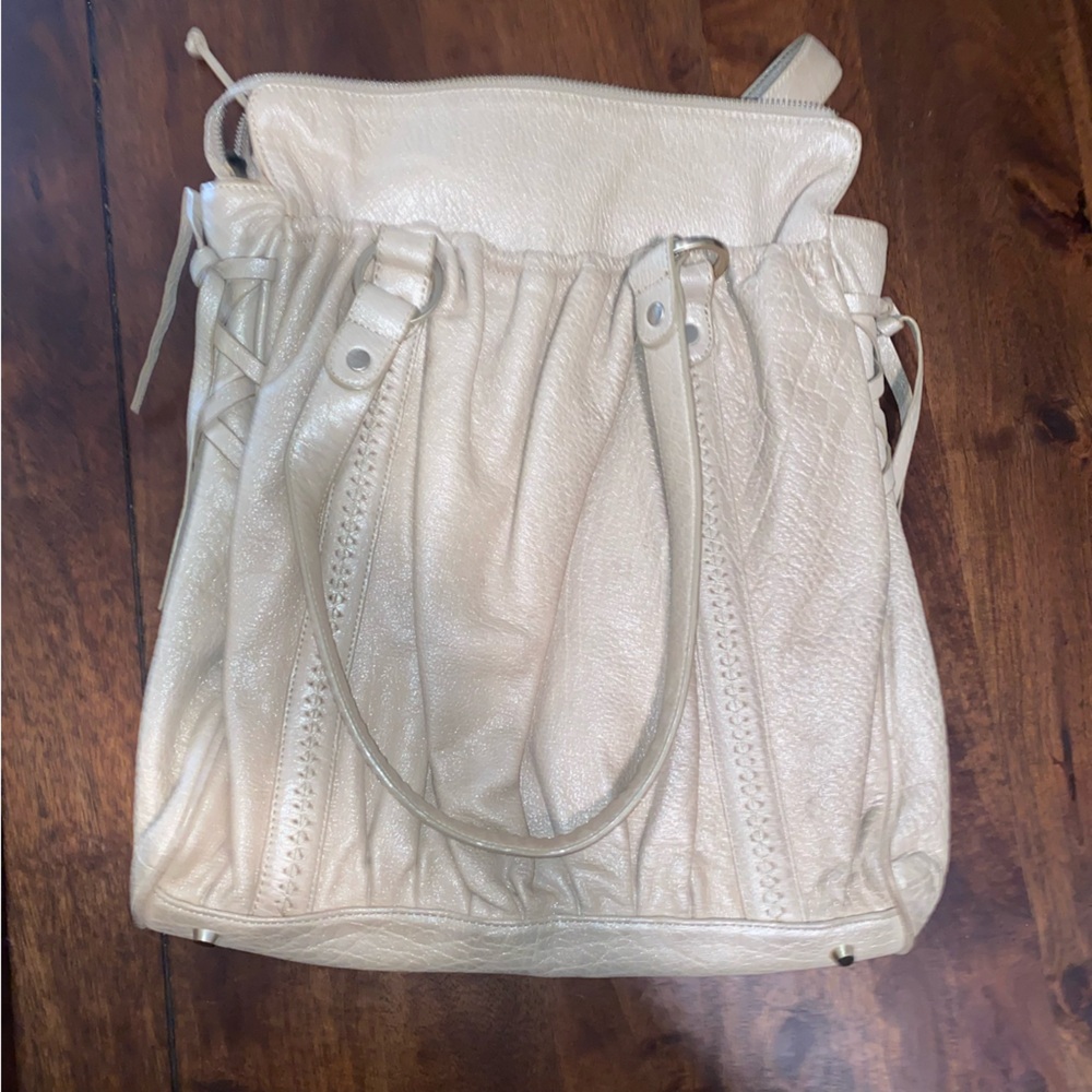 Junior Drake Shoulder Bag